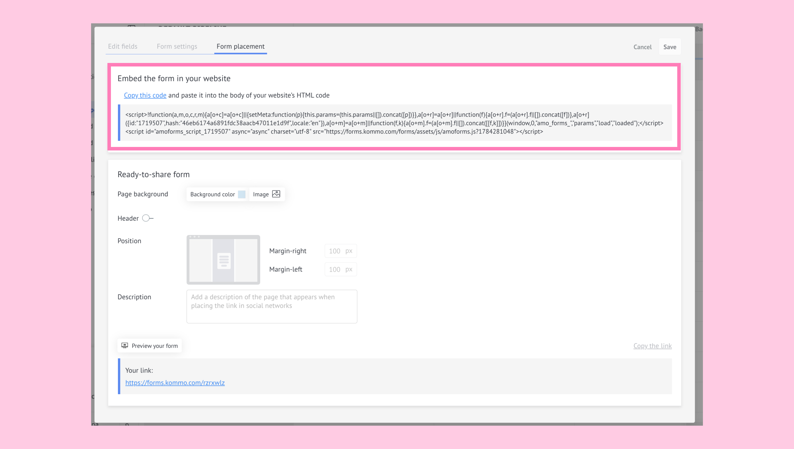Form placement tab with the HTML code for embedding a Kommo webform.